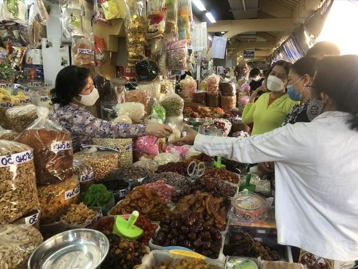 Đa số người dân quận 5 đều hưởng ứng mở thêm Phố đêm Chợ Lớn.