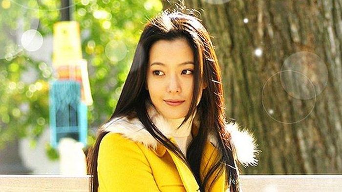 Nhan sắc gây thương nhớ của nữ diễn viên khi mới vào nghề