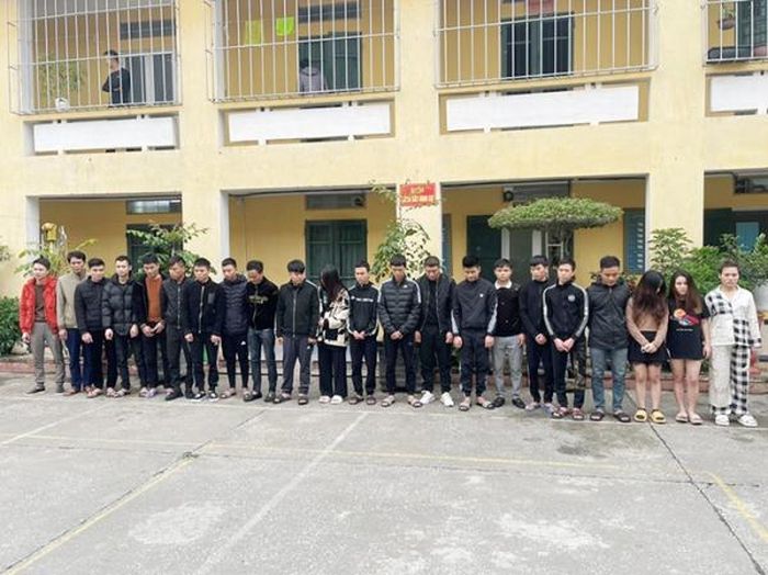 Đường dây chuyên lừa đảo dưới hình thức giả danh cơ quan chức năng bị công an tỉnh Thái Bình bắt giữ.