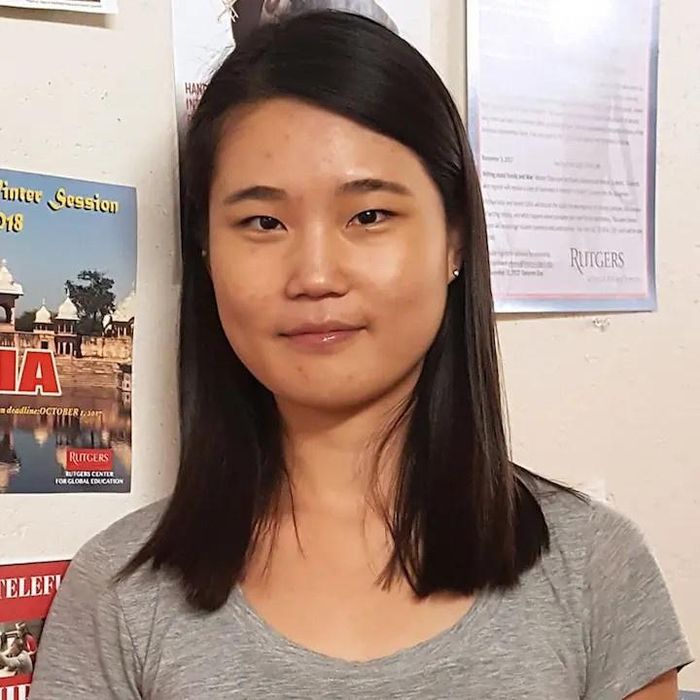  Shin nhớ những ngày còn đi học, vui chơi với bạn bè. Ảnh: Đại học Rutgers. 