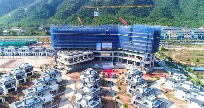 Doanh nghiệp xây dựng đang phải đối mặt với hàng loạt khó khăn như tình trạng càng làm càng lỗ, trả dự án, thậm chí tạm ngừng kinh doanh
