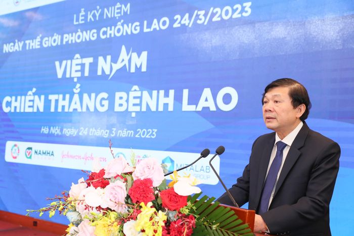 Phó Chủ tịch Nguyễn Hữu Dũng phát biểu tại Lễ kỷ niệm.