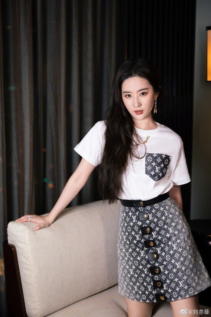 Vị thế của Lưu Diệc Phi có được ngày hôm nay được đánh giá là dễ dàng hơn rất nhiều so với các tiểu hoa cùng lứa