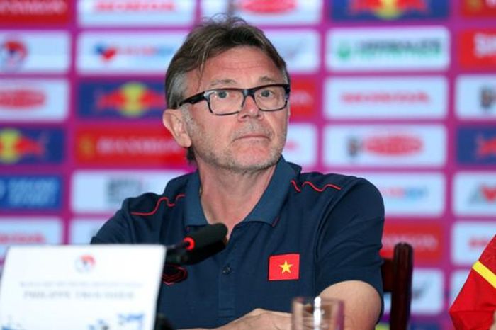 HLV Troussier sẽ vỡ ra nhiều điều sau trận đấu.