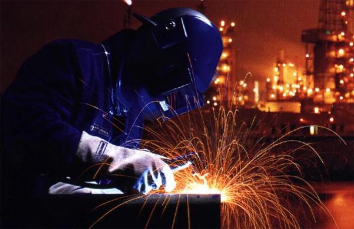 Làm người thợ có tay nghề cao còn có ích hơn làm người thầy dở