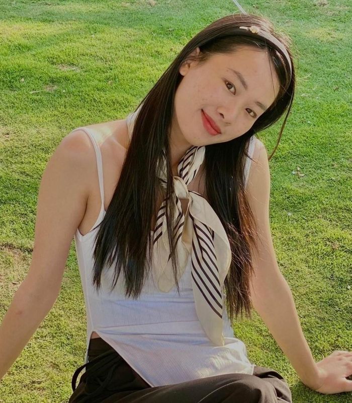  Với Thúy Vy, niềm vui lớn nhất khi làm ở công ty cũ là được gắn bó với đồng nghiệp thân thiết. 