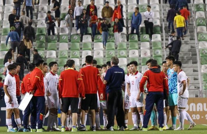 U23 Việt Nam vẫn còn nhiều điều cần cải thiện với HLV Troussier. Ảnh: VFF