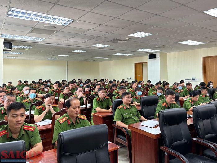 Các đơn vị tại buổi ra quân “cao điểm nước rút” cấp CCCD gắn chip cho học sinh ở TPHCM