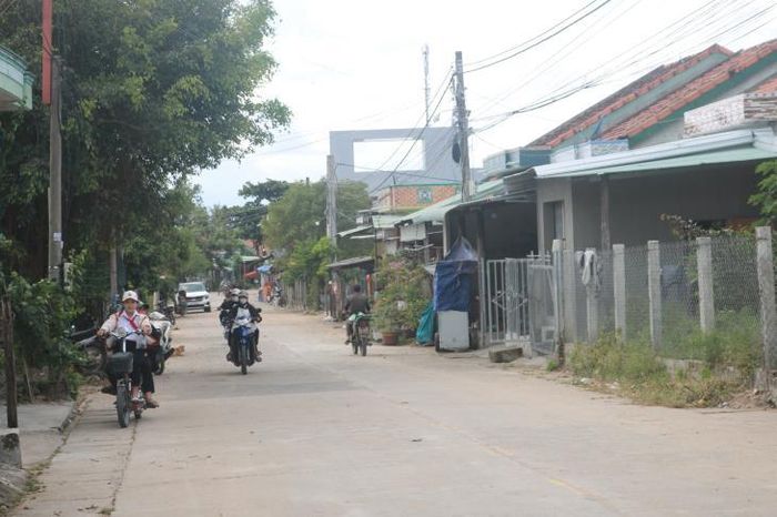 Thôn Nhất Sơn, xã Hòa Hội đang thay đổi từng ngày. Ảnh: H.H.Thế