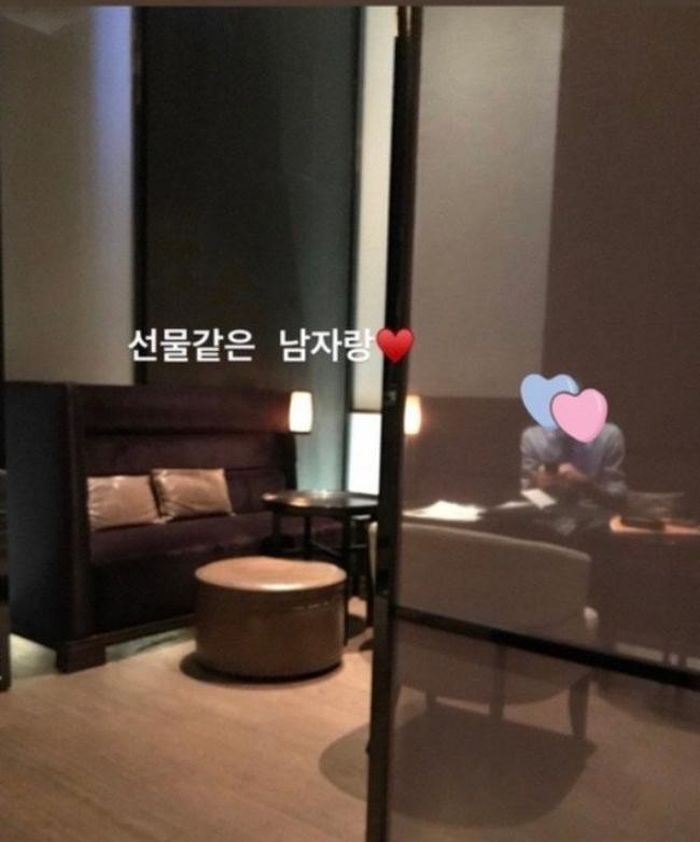 Người đàn ông trong bức ảnh được cho là Sehun (EXO)