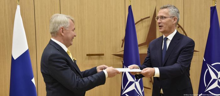 Phần Lan nộp đơn xin gia nhập NATO vào tháng 5/2022. Ảnh: DW
