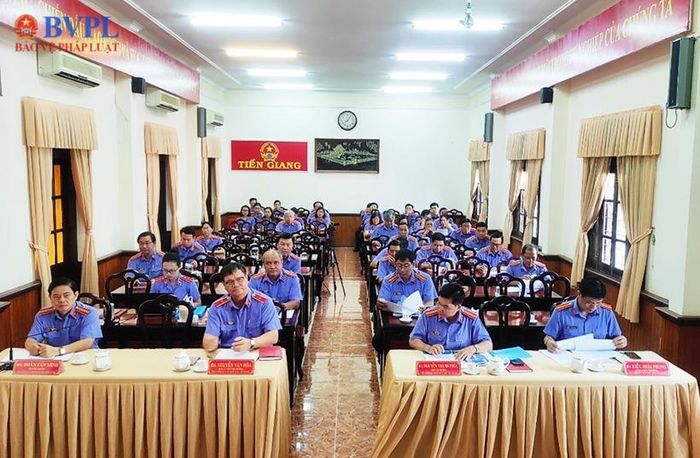  Toàn cảnh Hội nghị tại điểm cầu VKSND tỉnh.
