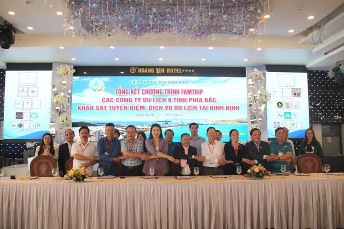 Ký kết biên bản thỏa thuận để phát triển du lịch Bình Định.
