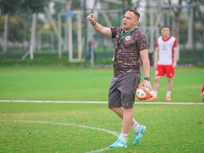 CAHN chưa có thành tích thật sự ấn tượng dưới thời HLV Foiani. Ảnh: CAHN FC