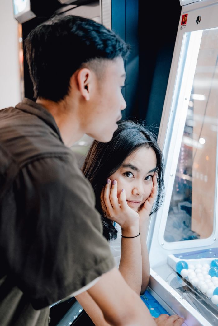  Hành động đeo bám người yêu cho thấy bạn chỉ đang sợ cô đơn. Ảnh minh họa: Alfi Nuryaman/Pexels. 