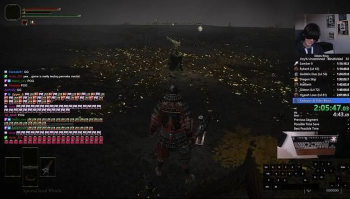 Pennek livestream màn bịt mắt phá đảo game của mình