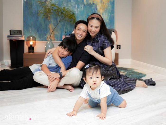 Cường Đô La đang có gia đình hạnh phúc bên chân dài xứ Lạng
