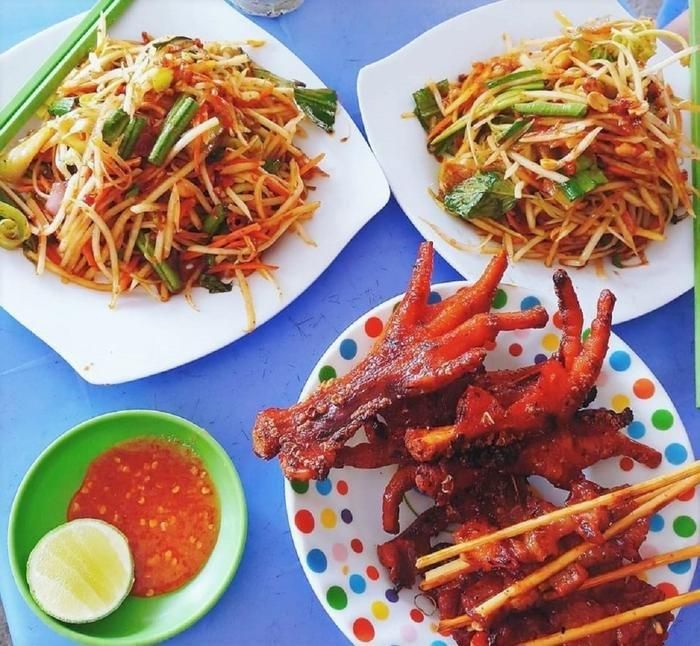 Gỏi đu đủ đâm Tri Tôn 