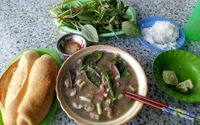 Cháo bò Tri Tôn 