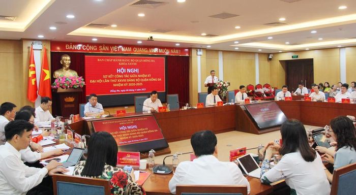 Quang cảnh hội nghị. 