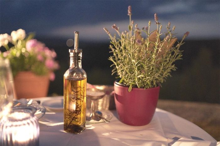 Ảnh: Dimitri Karastelev/Unsplash.