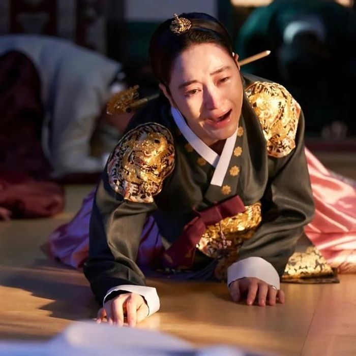 Kim Hye Soo trong phim "Under The Queen's Umbrella"