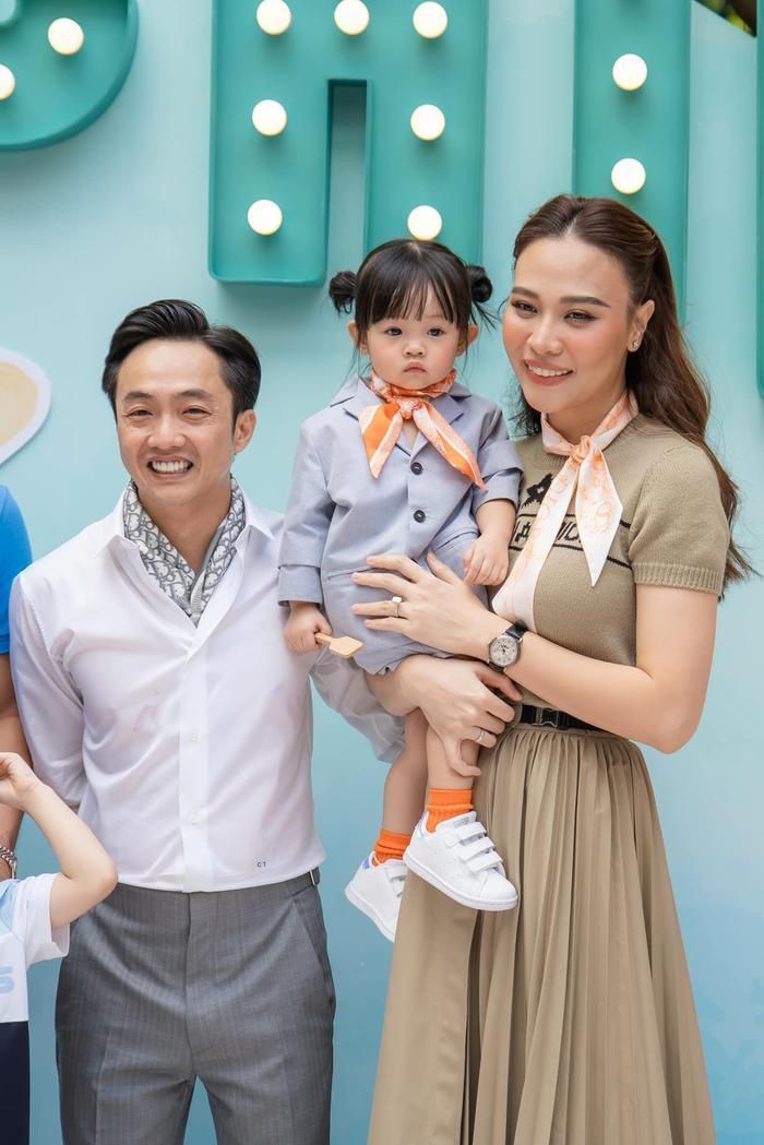 Cuộc sống hôn nhân ngọt ngào, viên mãn của cả hai sau 4 năm về chung một nhà 