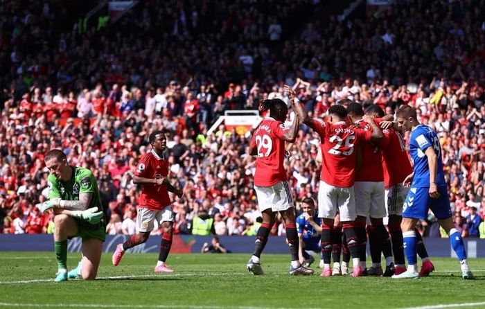 Trận thắng này giúp MU tạm chiếm vị trí thứ 3 của Newcastle. Ảnh: Getty
