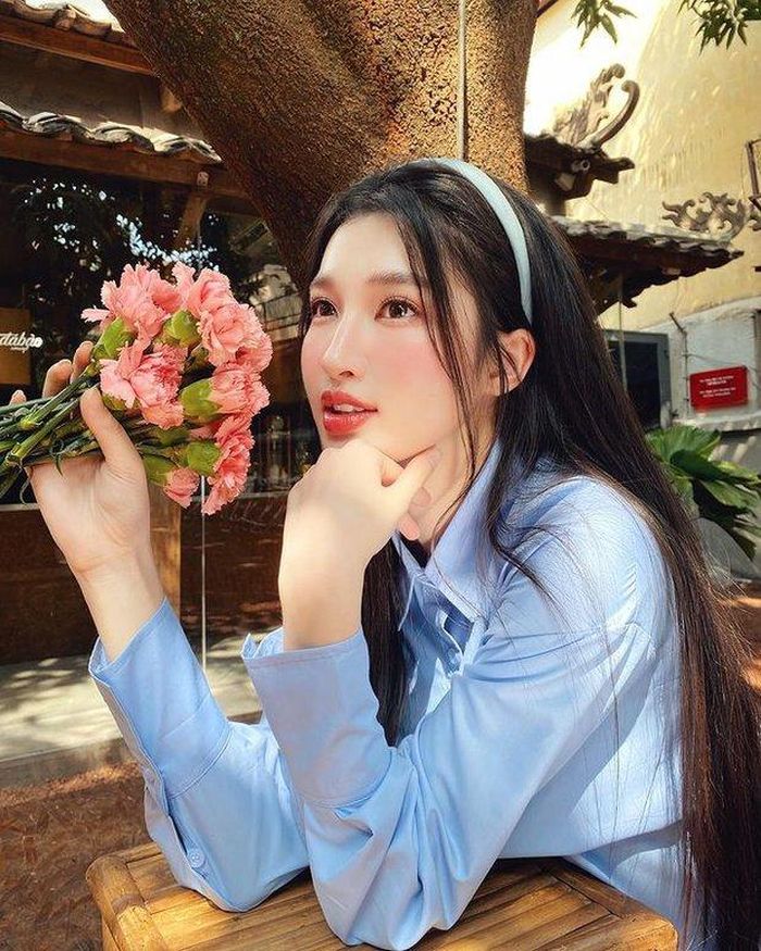 Trước Hòa Minzy thì Á hậu Phương Nhi...