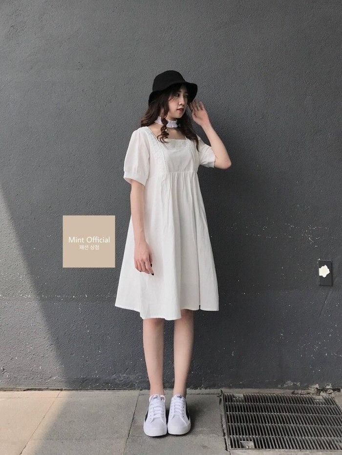 Váy babydoll tạo nên phong cách dễ thương.
