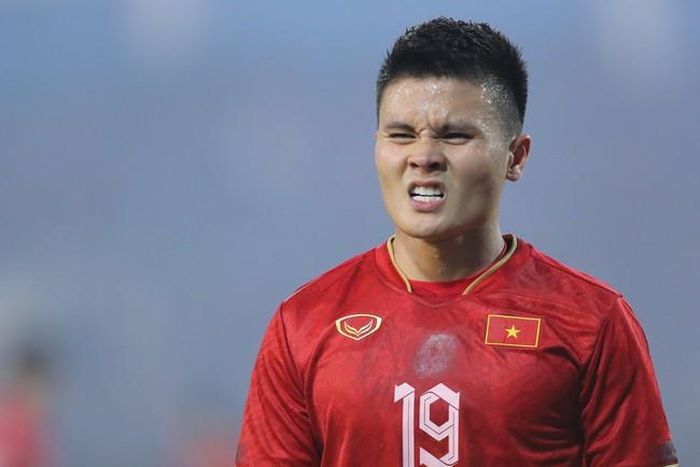Ít được thi đấu tại Pau FC ảnh hưởng không nhỏ tới phong độ của Quang Hải khi trở về ĐTQG. (Ảnh: Như Đạt)