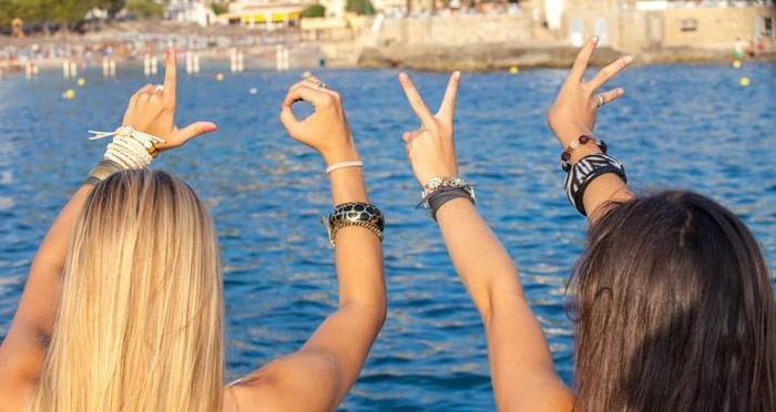 Chắc chắn con sẽ có rất nhiều niềm vui trong suốt trại hè. (Ảnh: ITN)