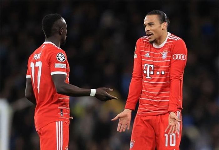 Mất kiểm soát, Mane đã đấm Sane sau trận thua Man City