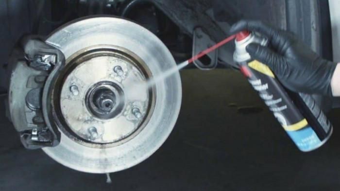 Chủ xe có thể tự khắc phục hiện tượng rỉ sét đĩa phanh tại nhà