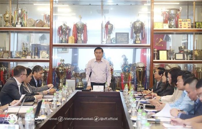 PCT VFF làm trưởng đoàn U22 Việt Nam tại SEA Games 32. ảnh VFF