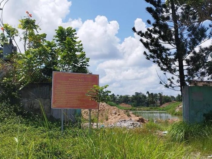 Khu dân cư tự phát nằm kế khu tái định cư Ninh Kiều (thành phố Cần Thơ).