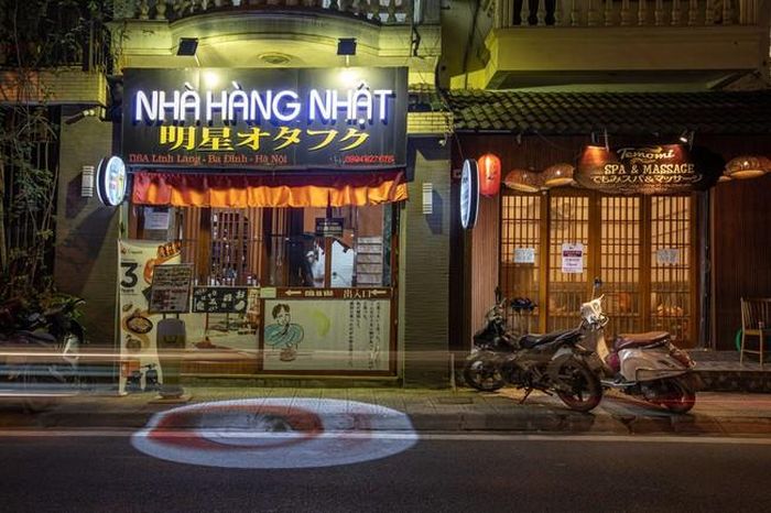 Nhà hàng Nhật trên phố Linh Lang