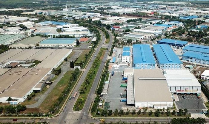 Các chính sách hỗ trợ về thuế, phí là giải pháp hỗ trợ doanh nghiệp phục hồi sản xuất.