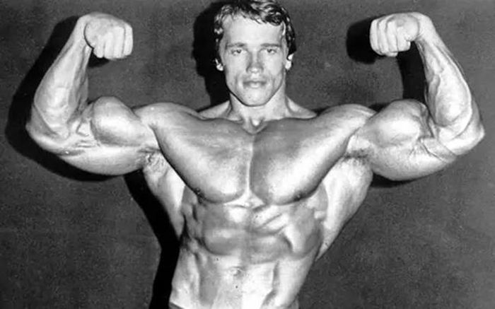Arnold Schwarzenegger được xem là vận động viên thể hình vĩ đại bậc nhất thế giới
