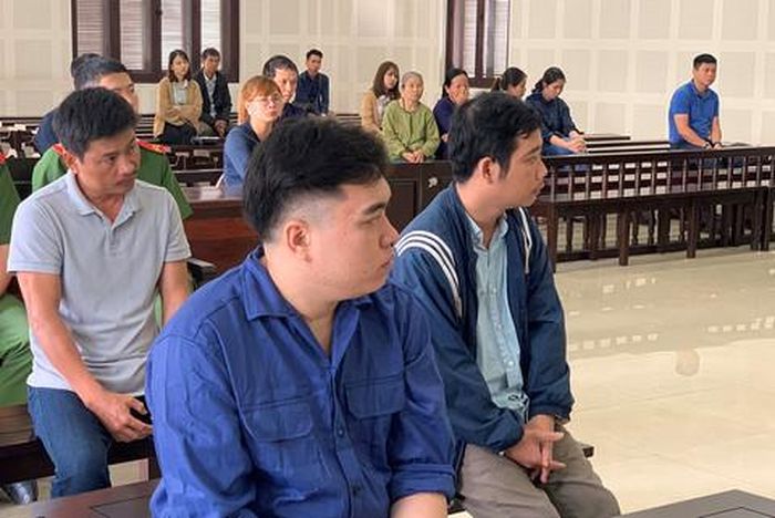 Các bị cáo và người liên quan trong phiên tòa ngày 9-1-2020.