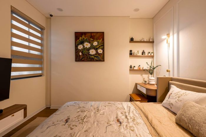 Đường nét, phào chỉ nơi đầu giường sẽ giúp tăng tính thẩm mỹ cho không gian. 