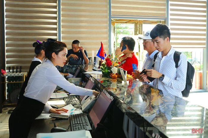 Các khu lưu trú, khách sạn tại khu du lịch cơ bản đã kín phòng.