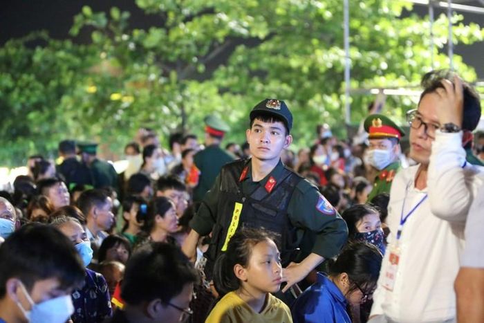 Công tác an ninh tại buổi Lễ được đảm bảo nghiêm ngặt. (Ảnh: T.T).