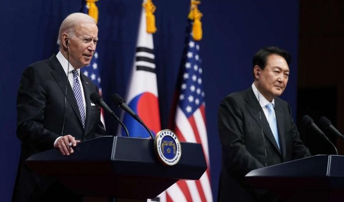 Tổng thống Hàn Quốc Yoon Suk Yeol và Tổng thống Mỹ Joe Biden tại cuộc họp báo ở Seoul, tháng 5/2022 (Nguồn: AFP)