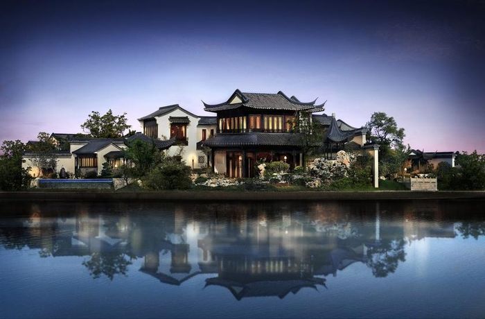  Biệt thự Đào Hoa Nguyên có diện tích xấp xỉ 672 ha, nằm trên một hòn đảo tư nhân ở hồ Độc Dã, Tô Châu