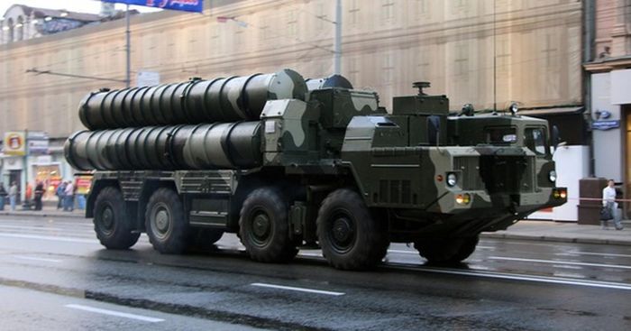 Theo thống kê của NATO, không có quốc gia NATO nào được trang bị hệ thống phòng không dòng S-300V và chỉ có Slovakia cung cấp một lượng nhỏ hệ thống phòng không S-300P cho Ukraine trước đó.