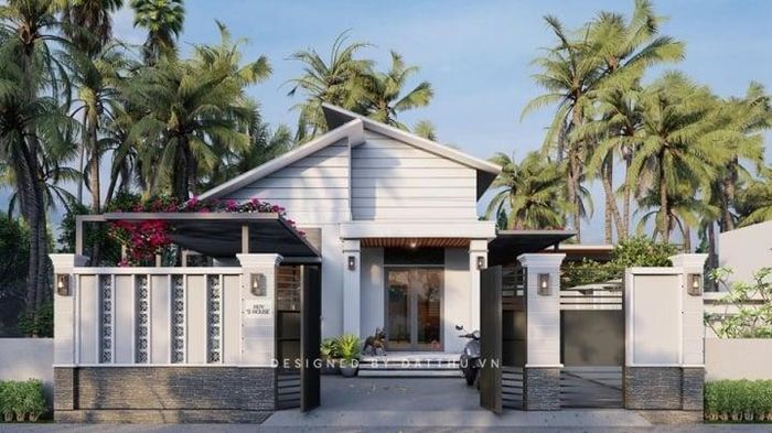 Nhà cấp 4 mái lệch hiện đại nhưng vẫn giữ nét truyền thống với vật liệu mái ngói địa phương. Nhà gồm 1 phòng khách, 1 phòng thờ, bếp và 2 phòng ngủ. (Ảnh: Datthu)