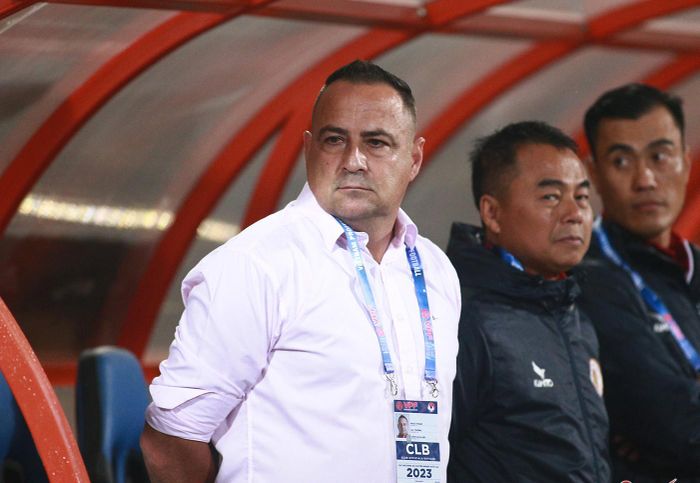 CLB CAHN và HLV Paulo Foiani chia tay nhau sau 7 vòng đấu tại V-League