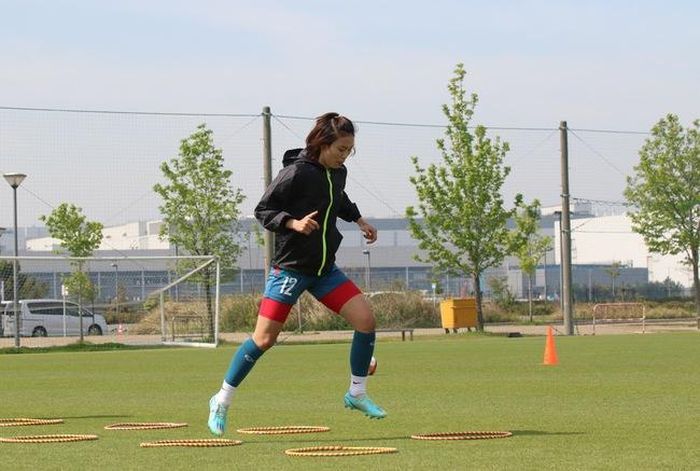 Tuyển thủ nữ Việt Nam dồn sức cho nhiệm vụ SEA Games 32.Ảnh: VFF