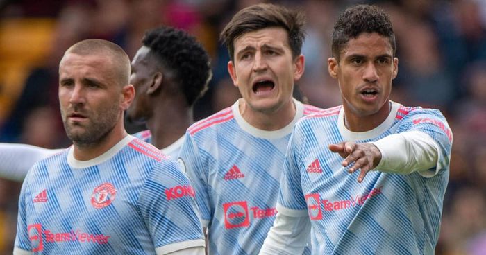 Harry Maguire được cho quyết định ở lại MU dù mất suất đá chính mùa này